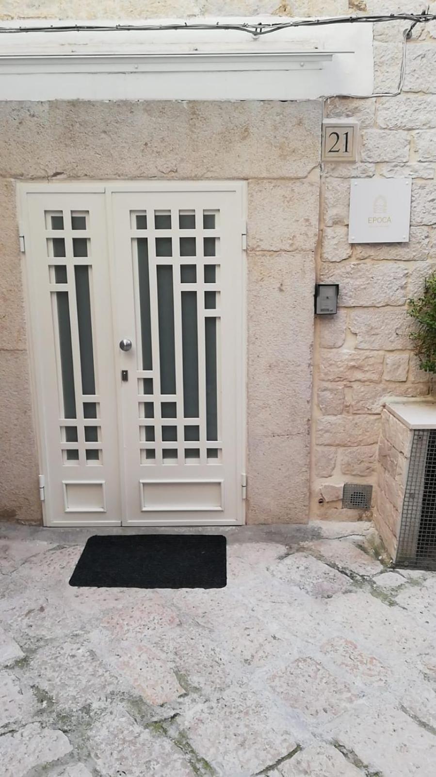 Epoca Suite House Trani Eksteriør bilde