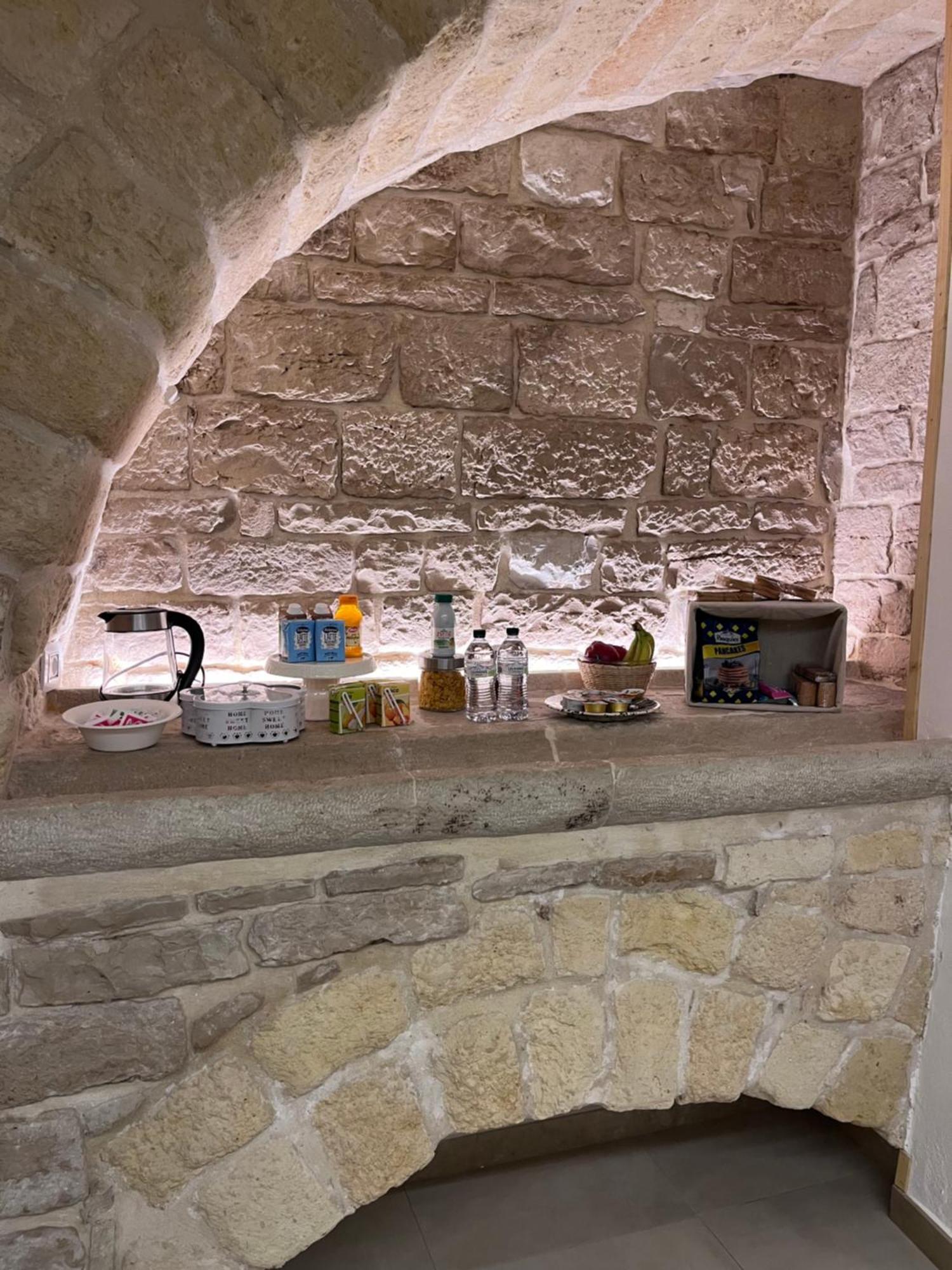 Epoca Suite House Trani Eksteriør bilde