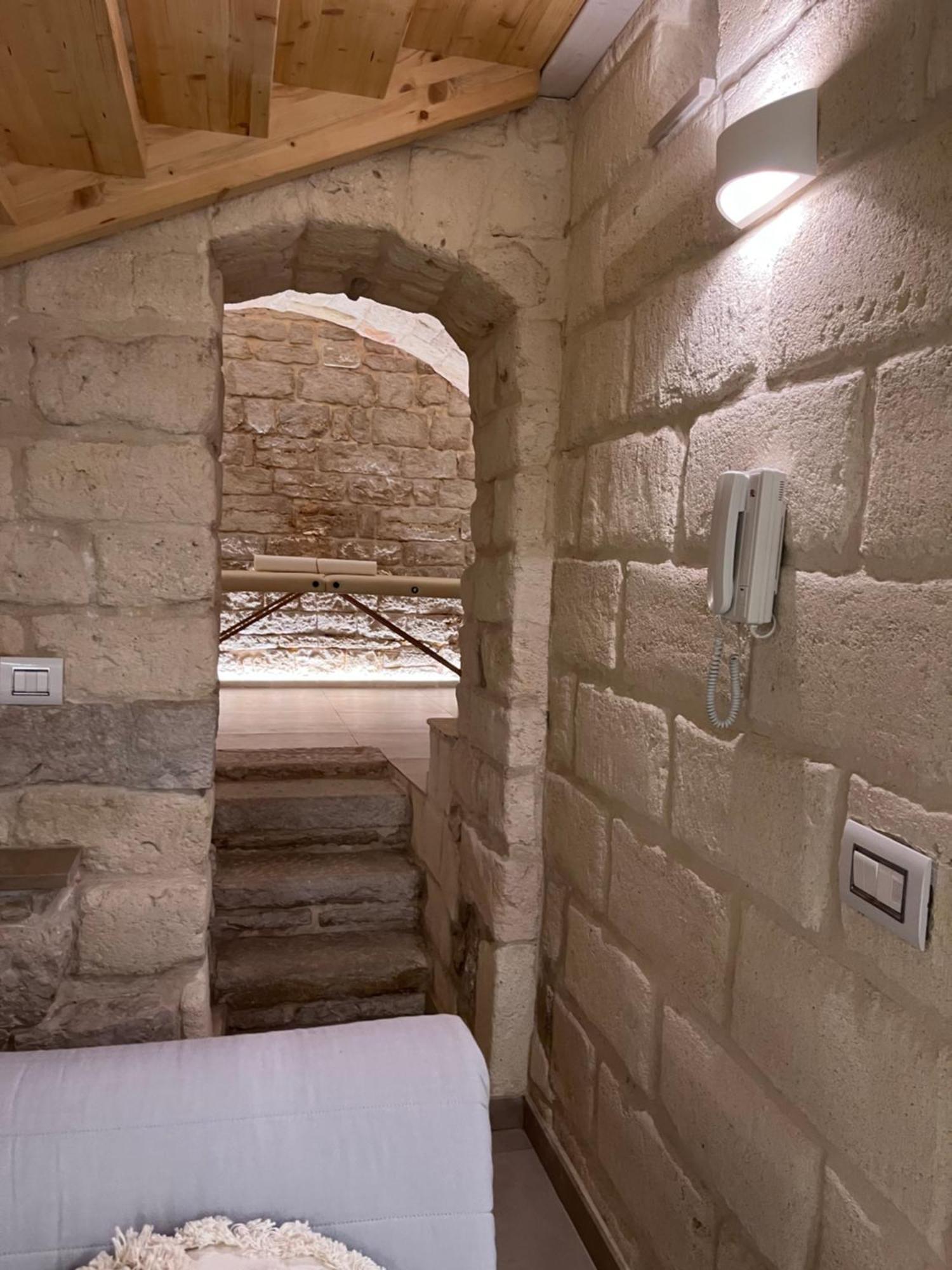 Epoca Suite House Trani Eksteriør bilde