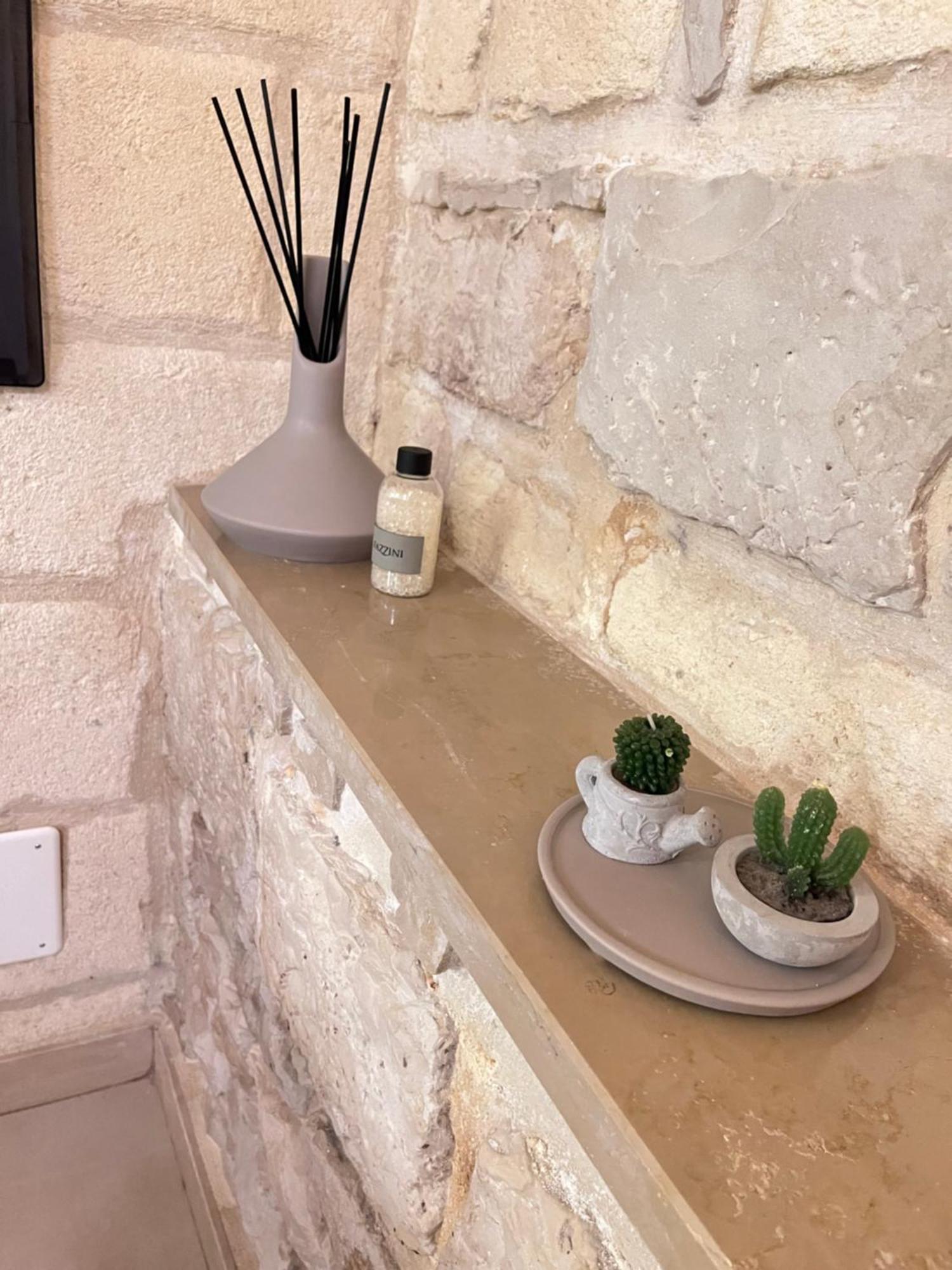 Epoca Suite House Trani Eksteriør bilde