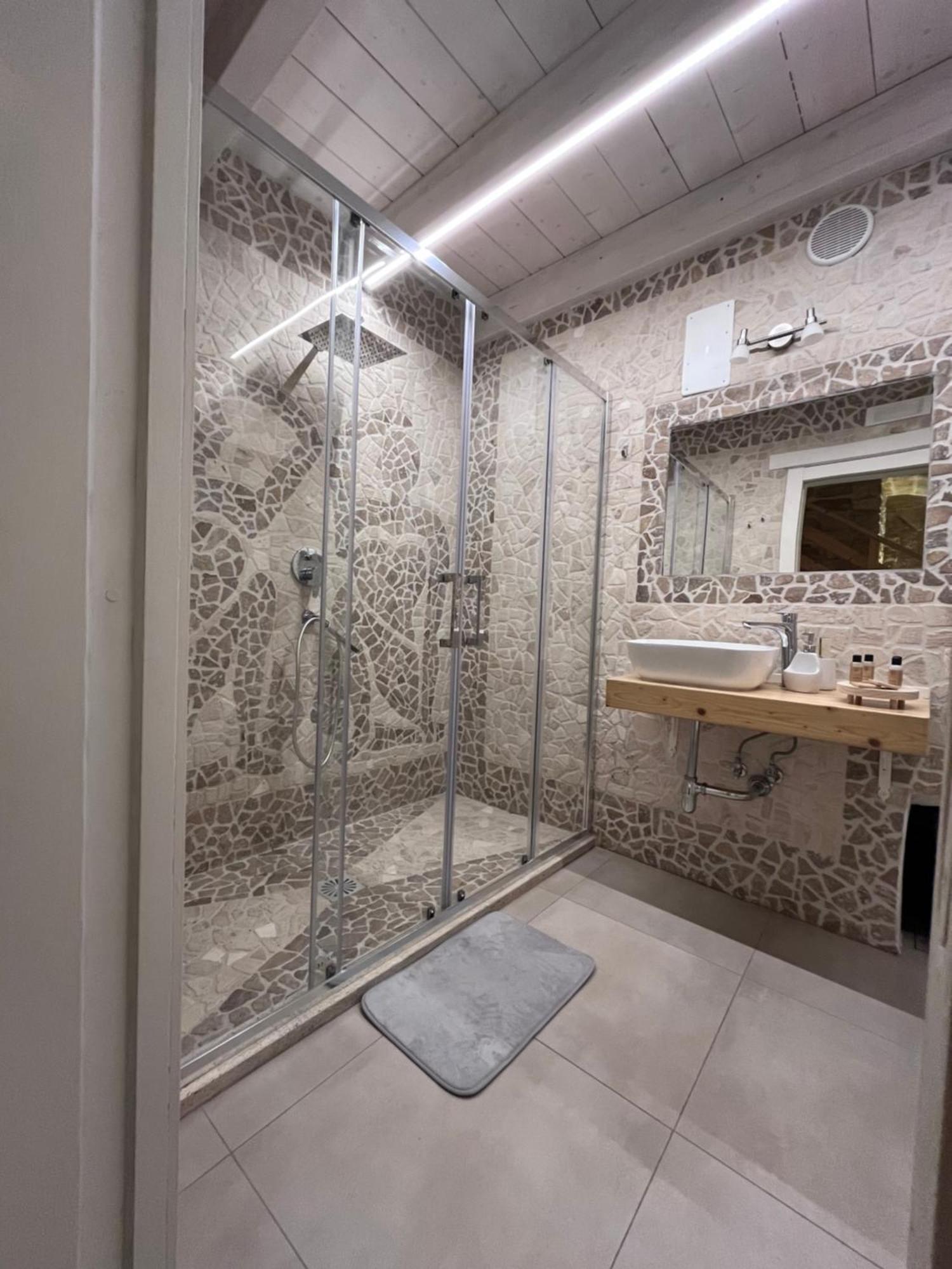 Epoca Suite House Trani Eksteriør bilde