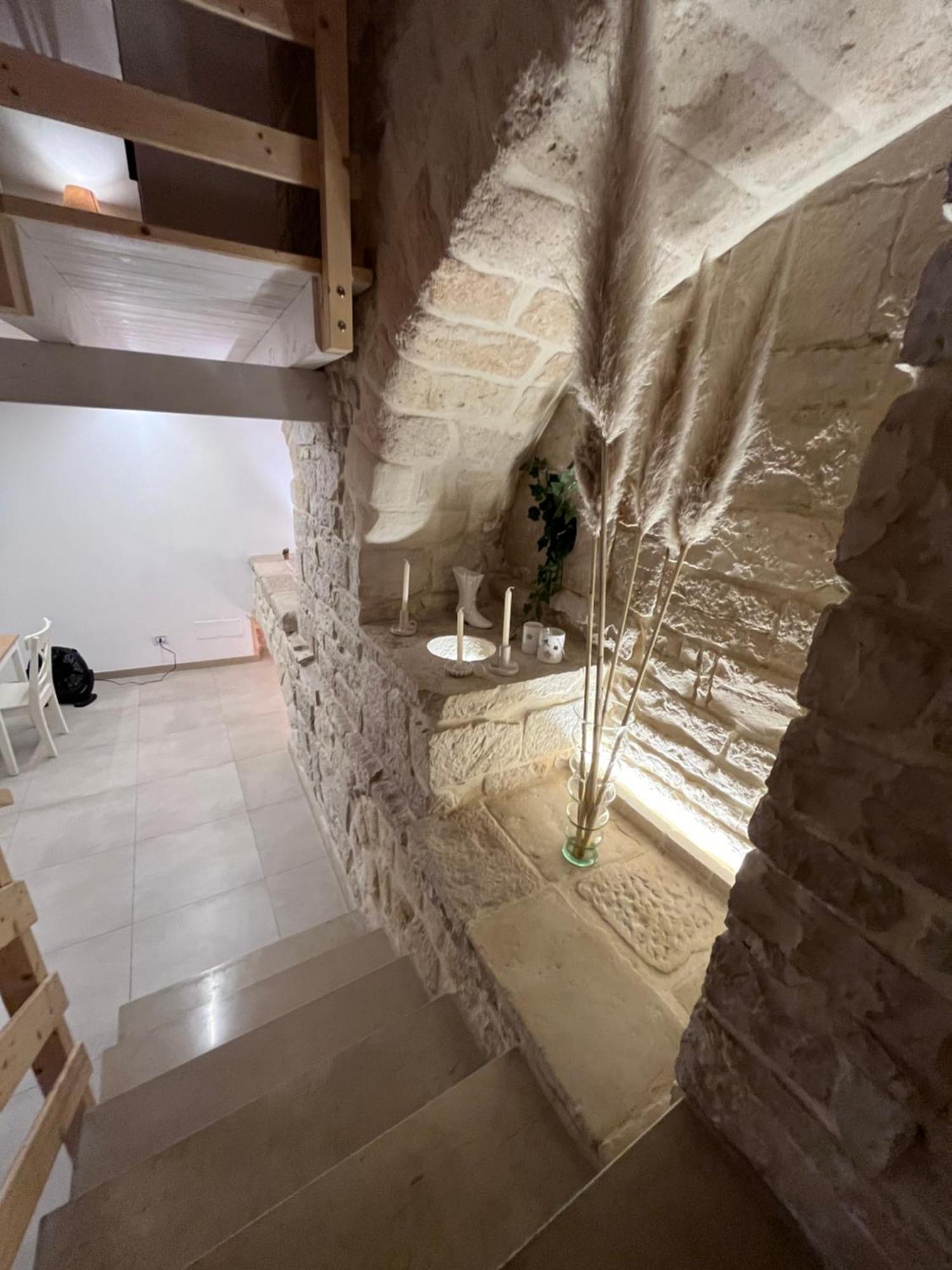 Epoca Suite House Trani Eksteriør bilde